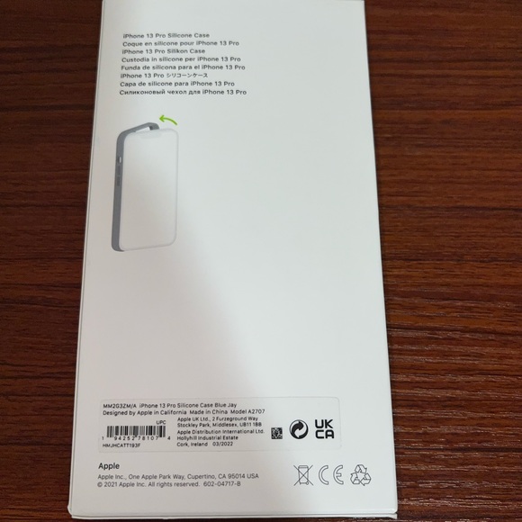 SOLD—Apple IPhone 13 Pro Silicone Case with MagSafe- Blue Jay - Picture 5 of 5